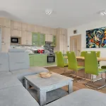 Mountain Klinovec Hexagon Apartment Loucna pod Klinovcem