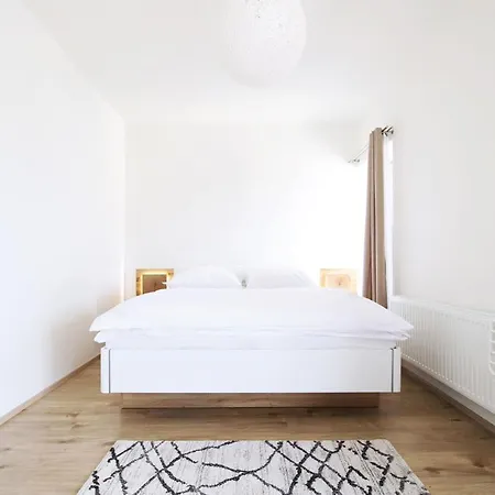 Mountain Klinovec Hexagon Apartment Loučná pod Klínovcem